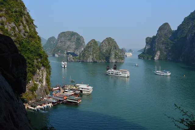 Calypso Cruise to Bai Tu Long: From 120 USD/pax