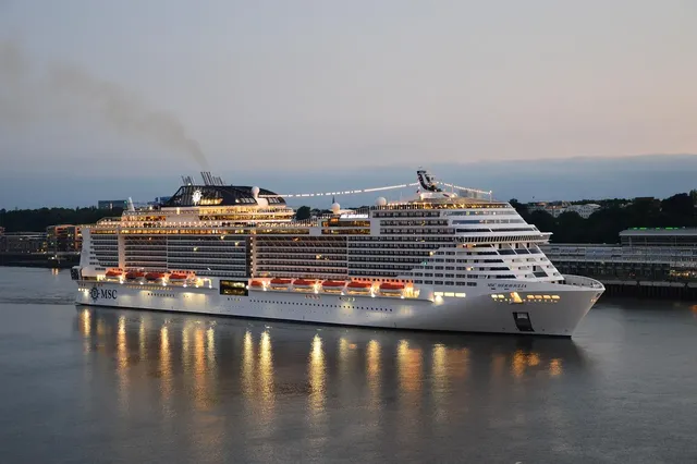 Image Cruises 3 cabins: From 127 USD/person