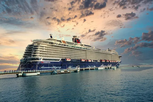 Scorpion Cruise: From 102 USD/person