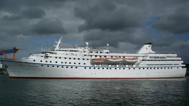 Flamingo Cruise: From 262 USD/pax