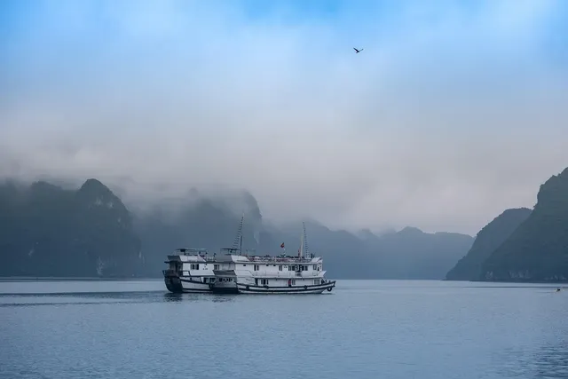 Emerald Cruise to Lan Ha Bay 