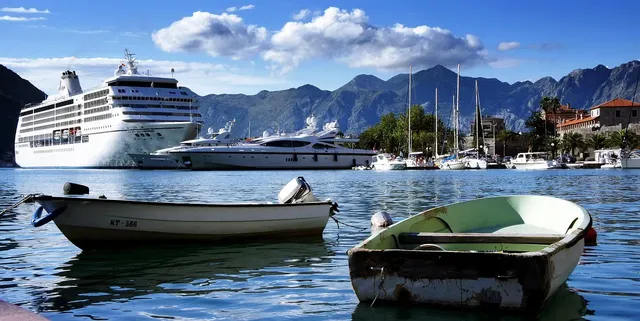 Image Cruises 3 cabins: From 127 USD/person