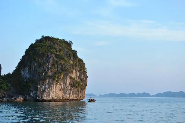 Oasis Bay Party Cruise: From 99 USD/person