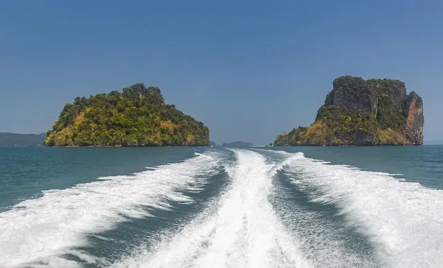 Image Cruises 3 cabins: From 127 USD/person
