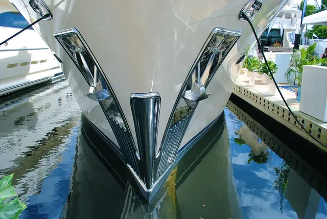 L’Azalée Cruises: From 168 USD/person