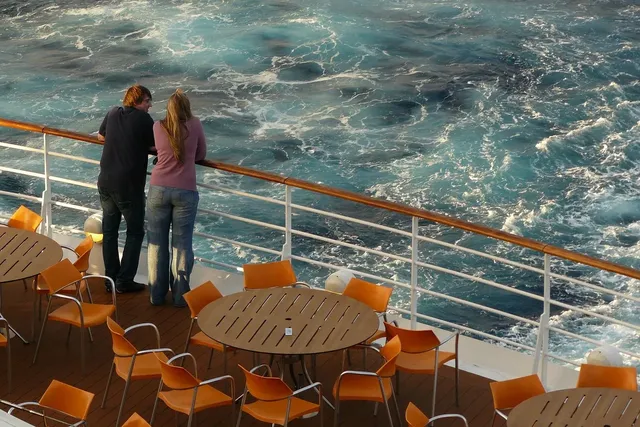 Signature Halong Cruise: From 227 USD/ pax