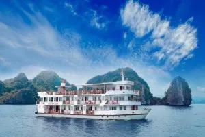 Cristina Diamond Cruise: From 140 USD/person